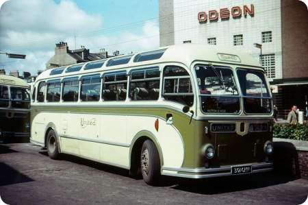 United Automobile Bristol LS6B