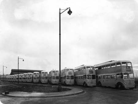 Newcastle Corporation - BUT 9641T - LTN 479 - 479