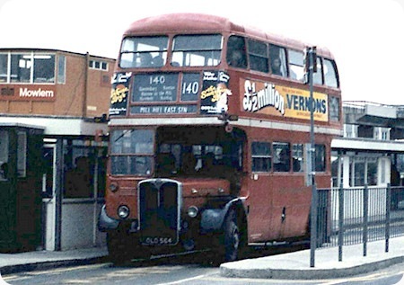 London Transport - AEC Regent III RT - OLD 564 - RT4777