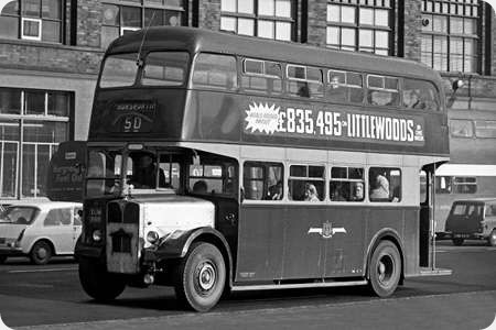 Leeds City Transport - AEC Regent V - XUM 888 - 888